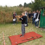 Zawody strzeleckie gimnajzalistów z powiatu górowskiego zawodnik 1