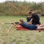 Zawody strzeleckie gimnajzalistów z powiatu górowskiego pozycja leżąc 5